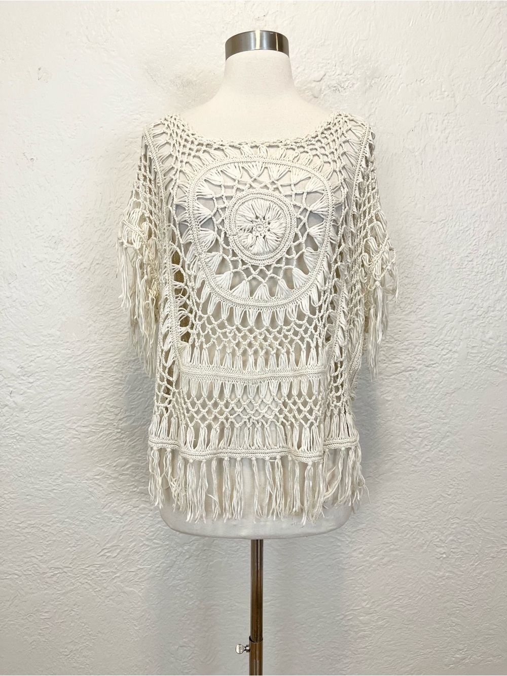Crochet Fringe Cream Top Boho Bohemian Large L Boxy Fit